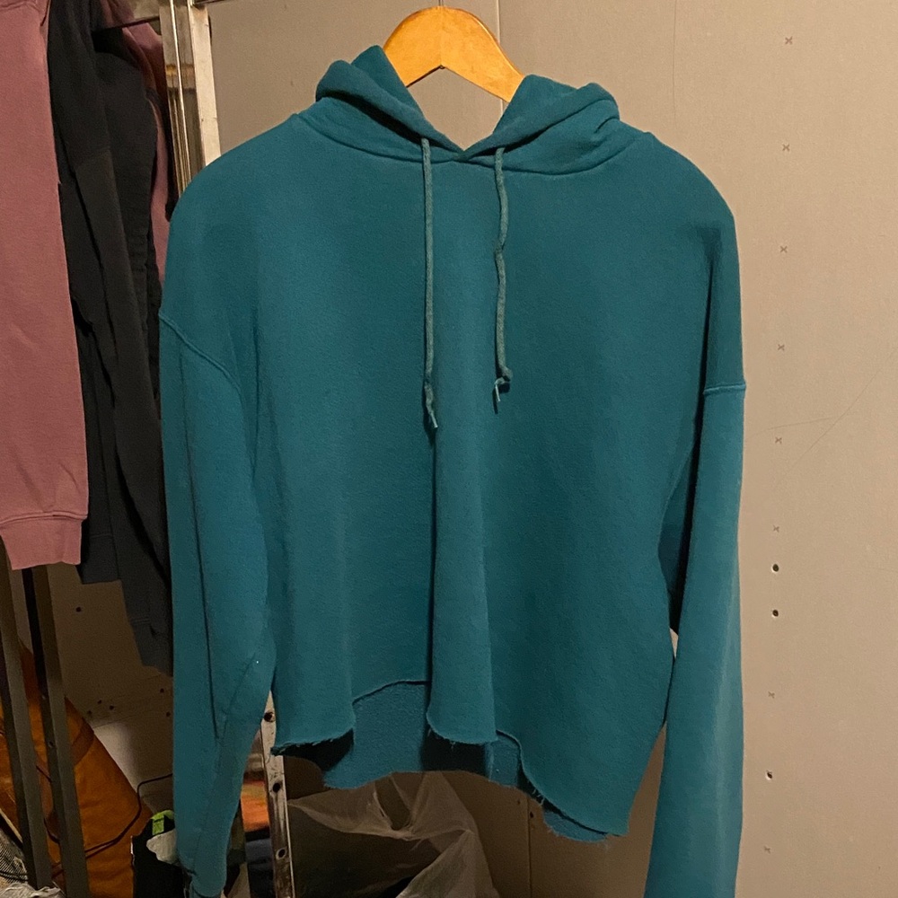 Cropped Hoodie